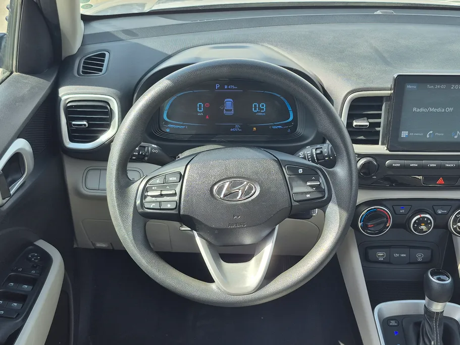 2024 Hyundai Venue Smart 