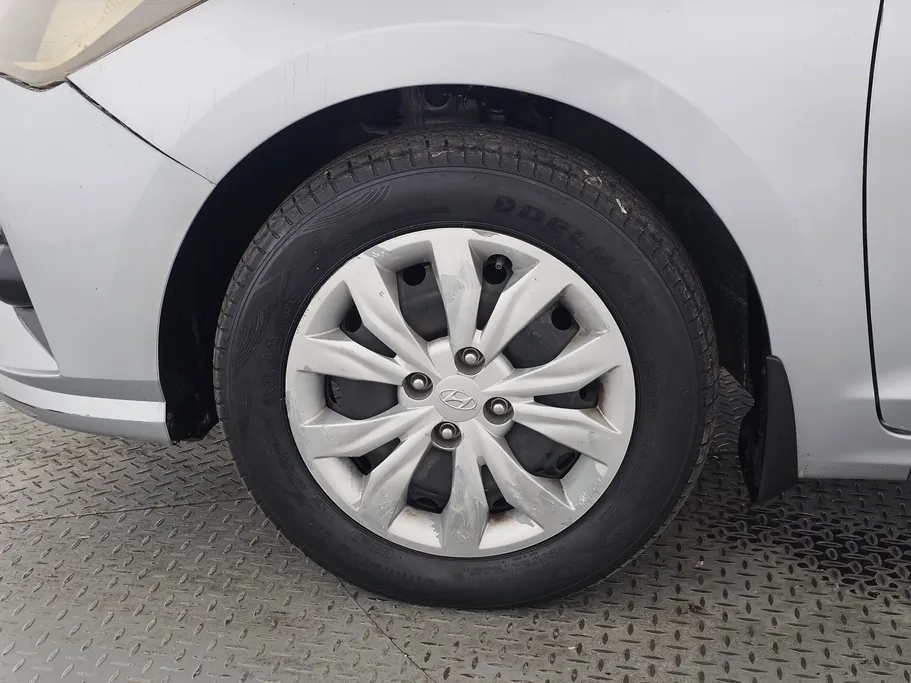 هيونداي اكسنت سمارت 2021 