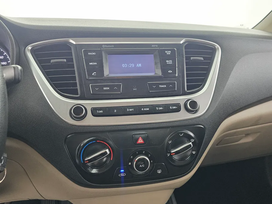 هيونداي اكسنت سمارت 2021 