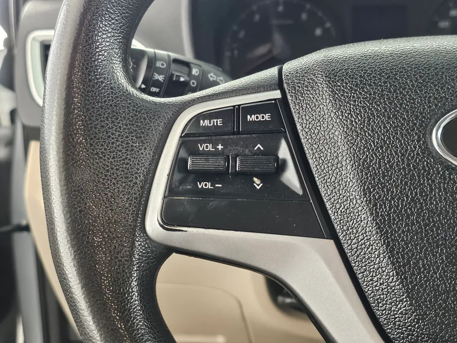 هيونداي اكسنت سمارت 2021 