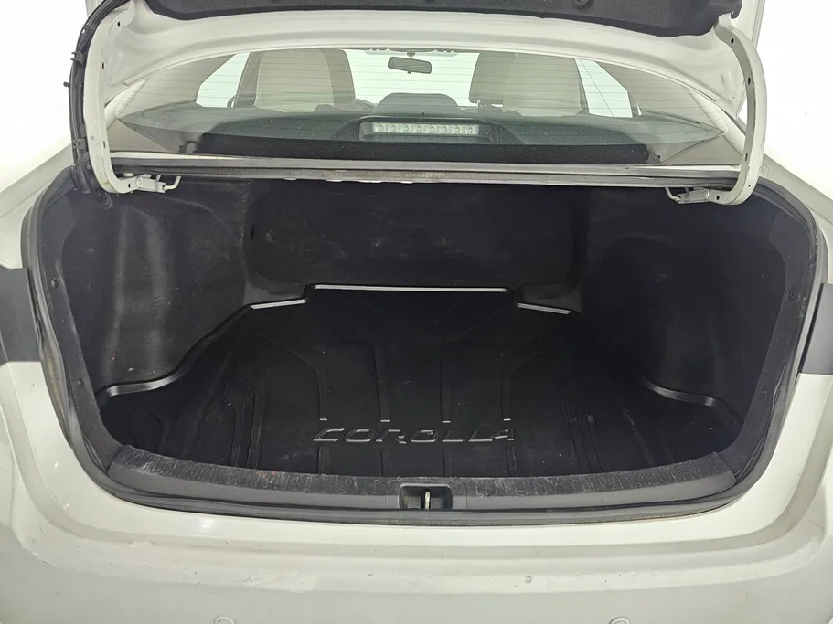 تويوتا كورولا XLI 2023 