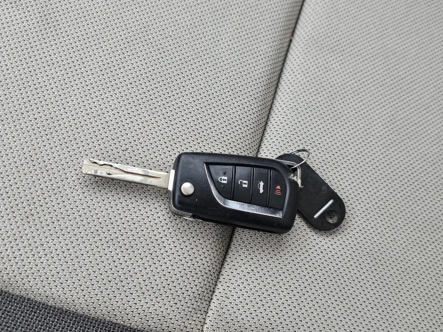 تويوتا كورولا XLI 2023 