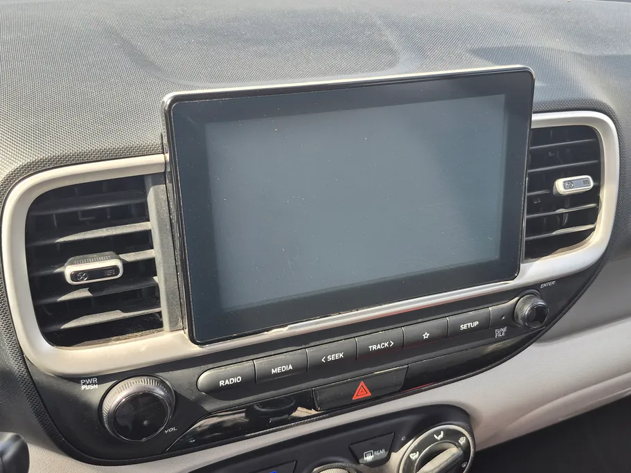 2024 Hyundai Venue Smart 