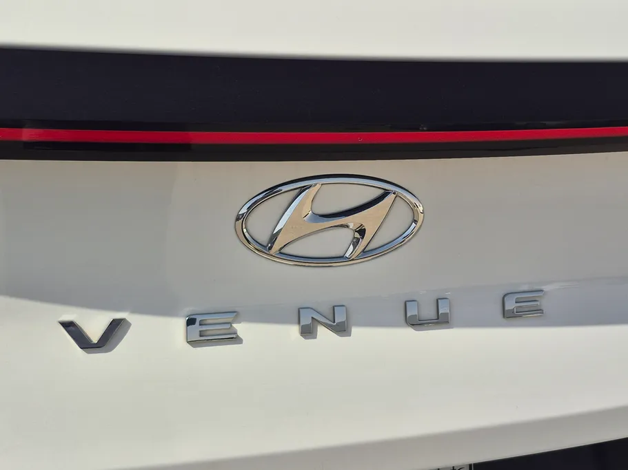 2024 Hyundai Venue Smart 