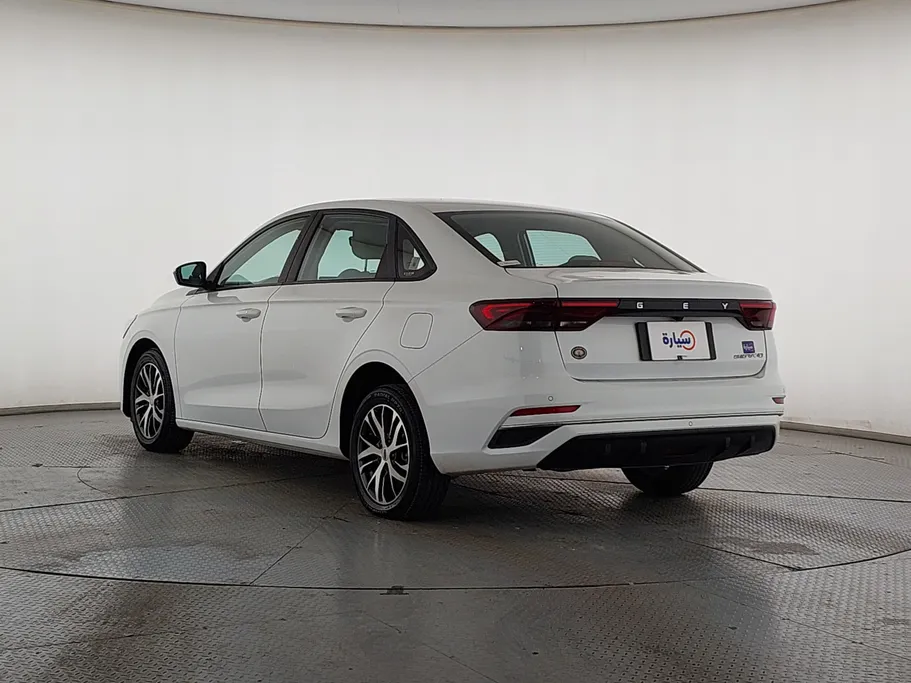 جيلي امجراند GS 2024 