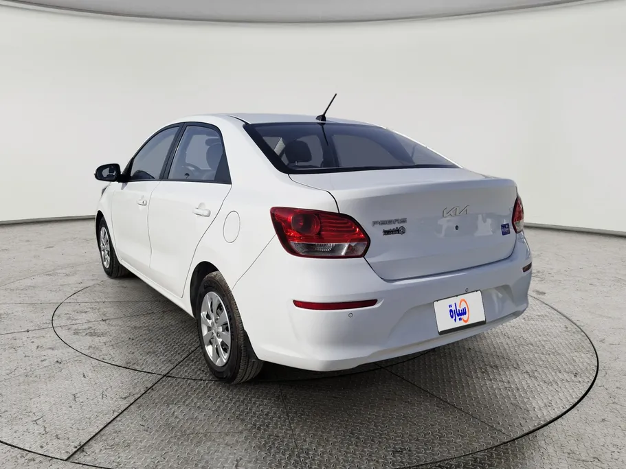 2023 Kia Pegas LX 