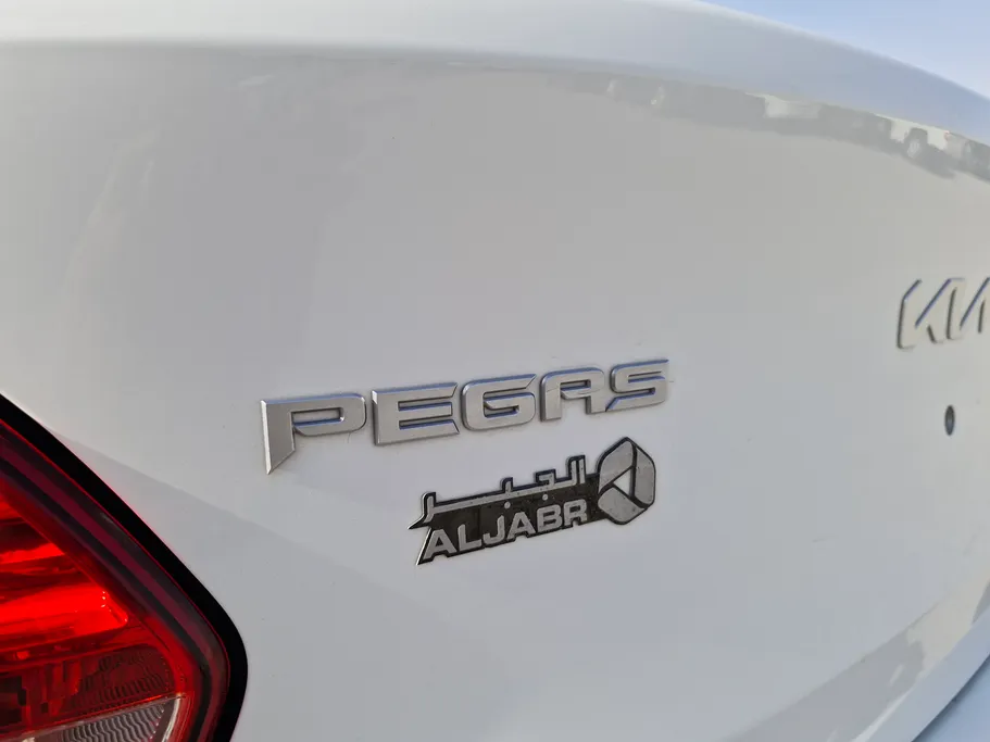 2023 Kia Pegas LX 