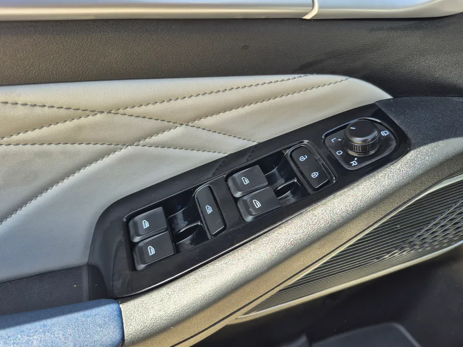 2023 Geely Emgrand GF 