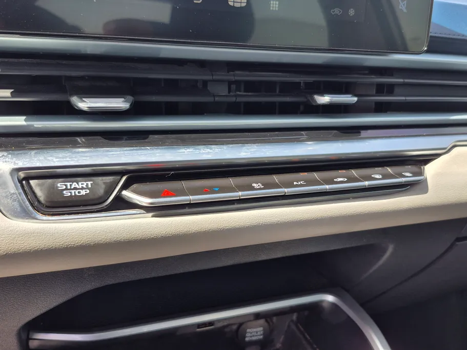 2023 Geely Emgrand GF 