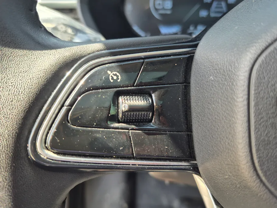 2023 Geely Emgrand GF 