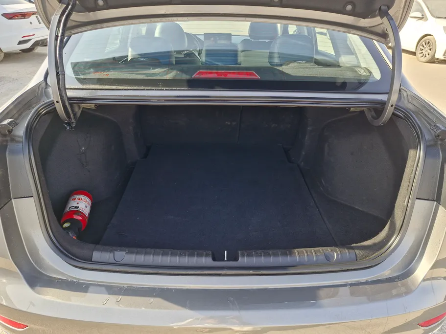 2023 Geely Emgrand GF 