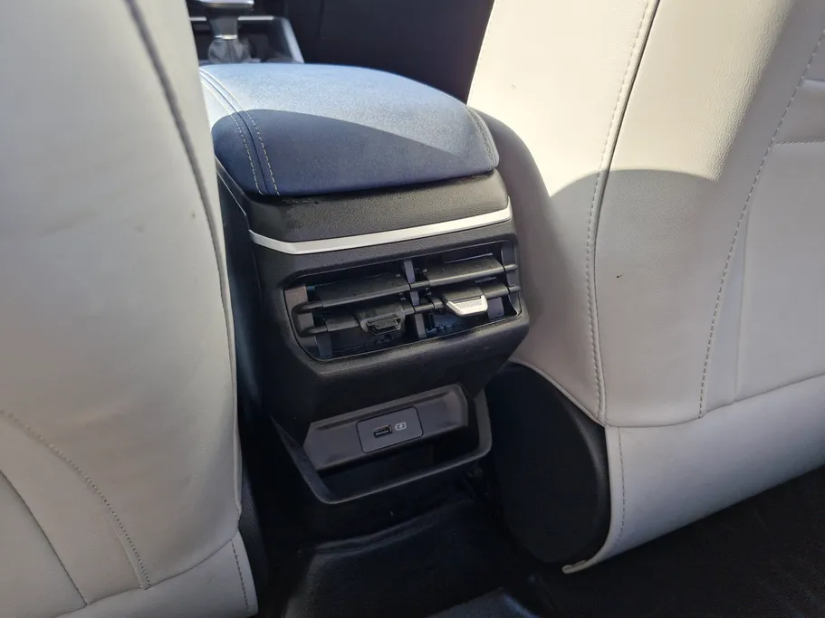 2023 Geely Emgrand GF 