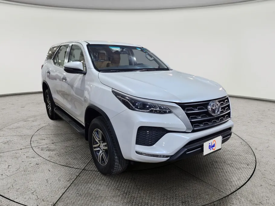 2025 Toyota Fortuner GX2 4x2 