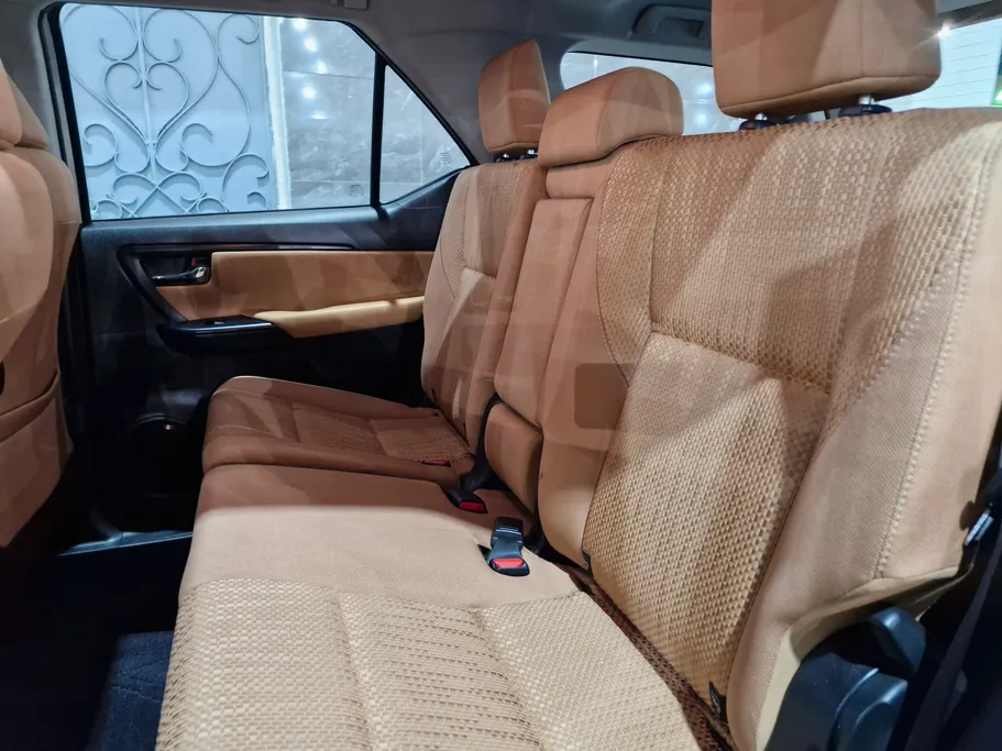 2025 Toyota Fortuner GX2 4x2 