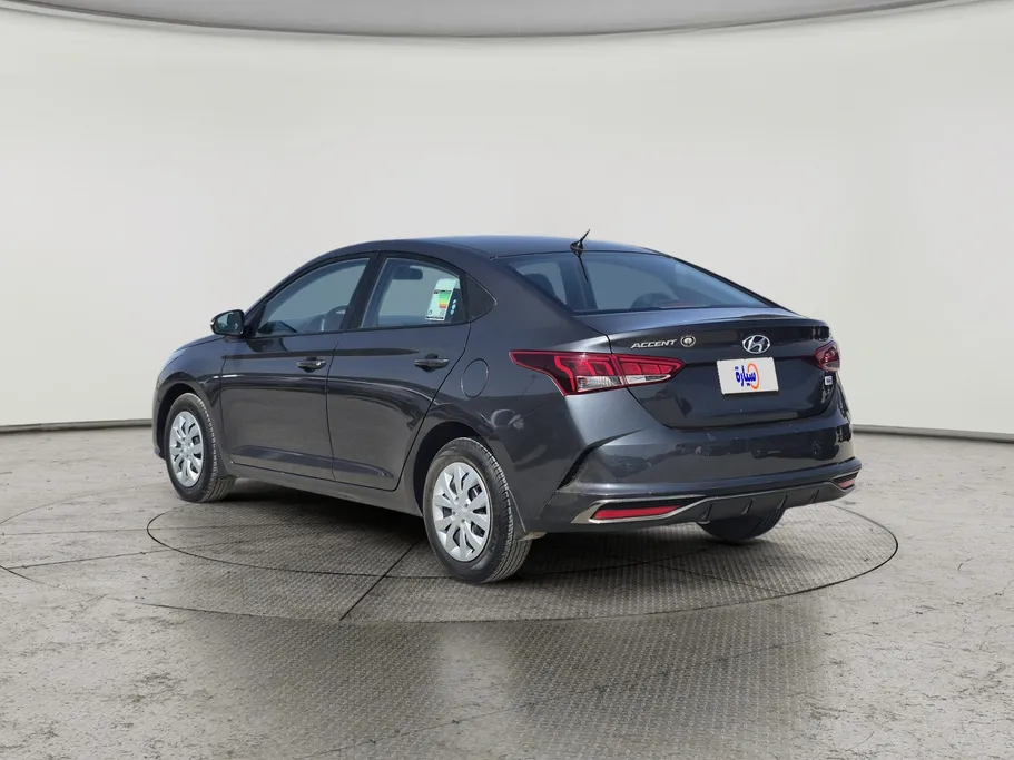 هيونداي اكسنت سمارت 2023 