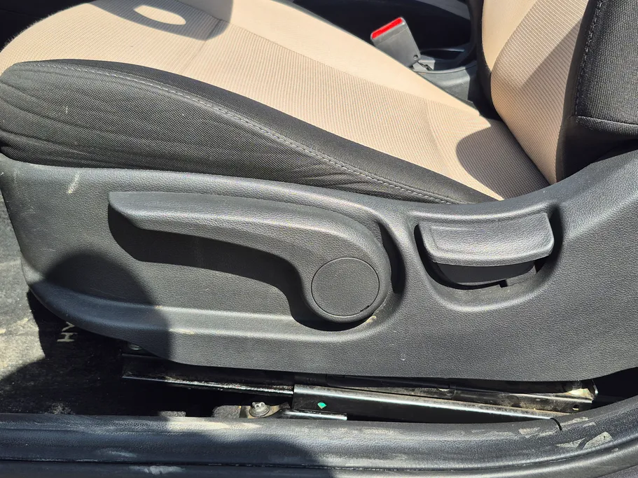 هيونداي اكسنت سمارت 2023 