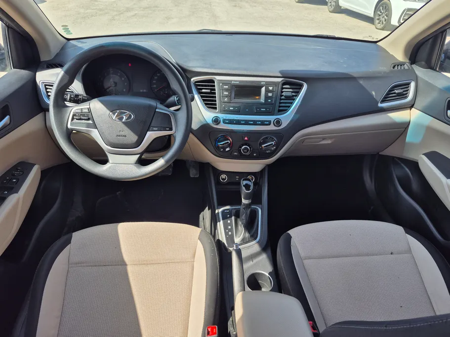 هيونداي اكسنت سمارت 2023 