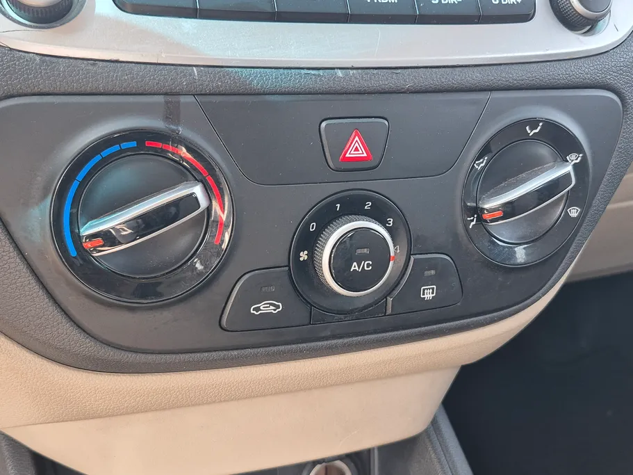 هيونداي اكسنت سمارت 2023 