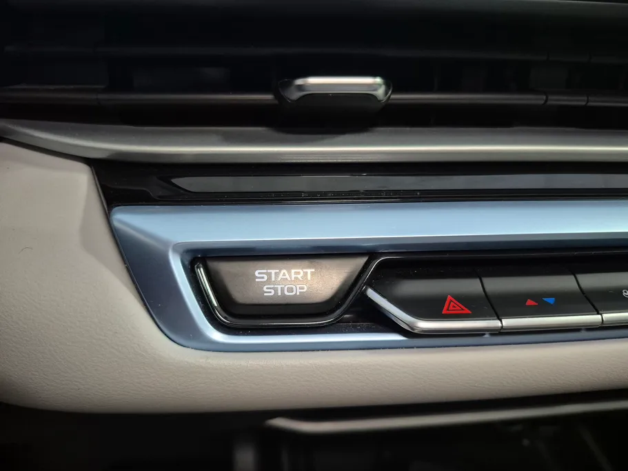 2025 Geely Emgrand GF 