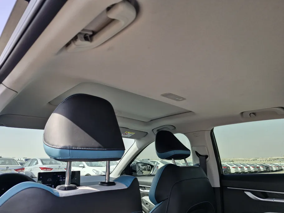 2025 Geely Emgrand GF 