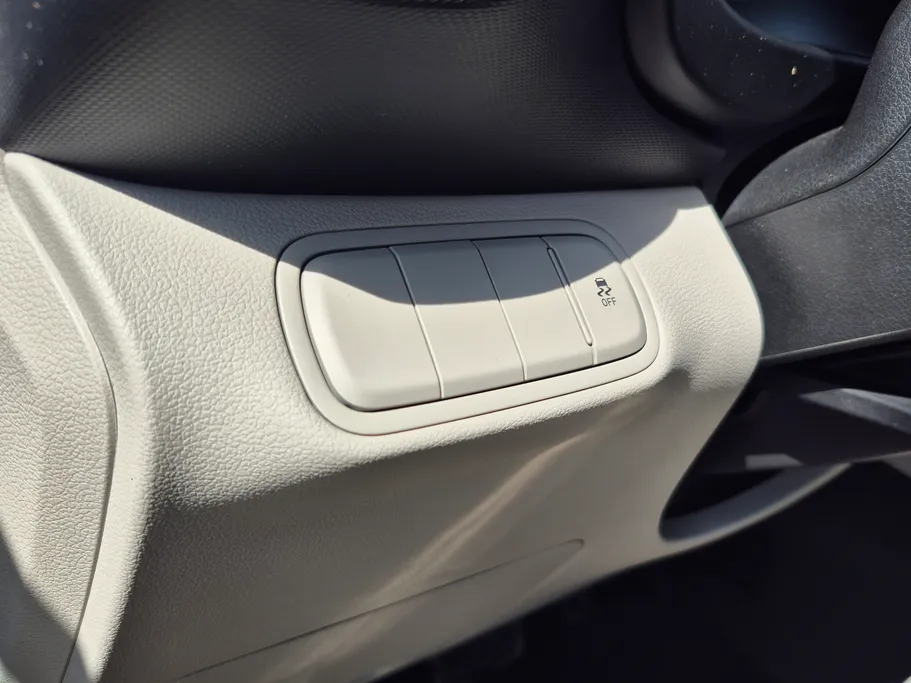 2024 Hyundai Venue Smart 