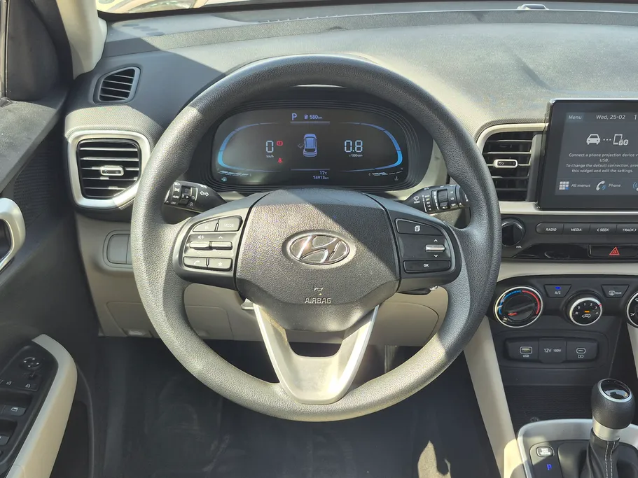 2024 Hyundai Venue Smart 