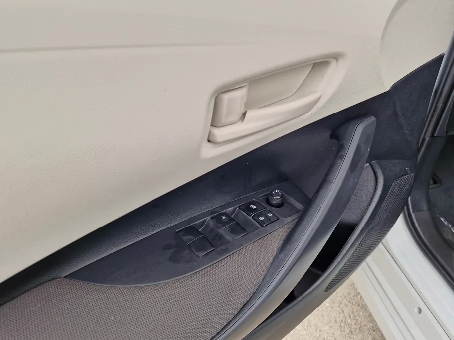 تويوتا كورولا XLI 2024 