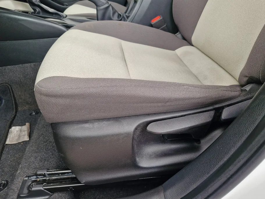 تويوتا كورولا XLI 2024 