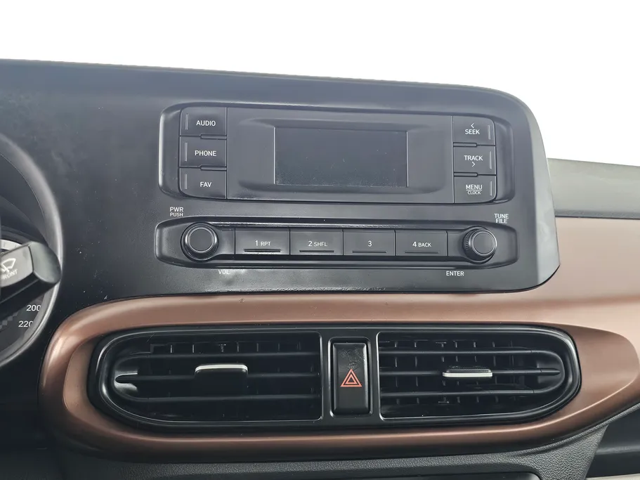 هيونداي Grand i10 فلييت 2024 