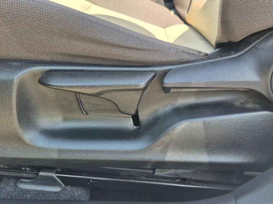 تويوتا كورولا XLI 2023 