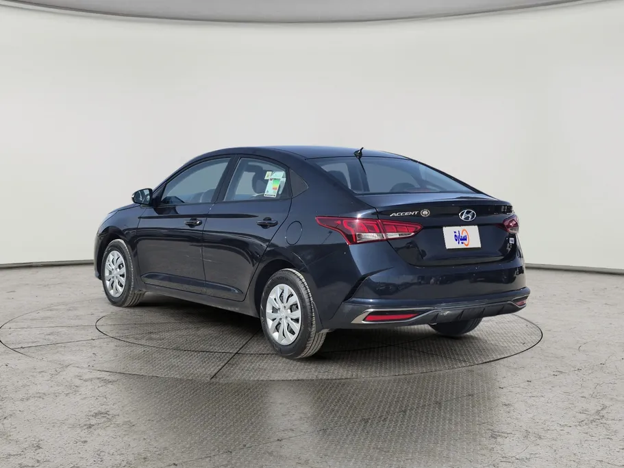 هيونداي اكسنت سمارت 2023 