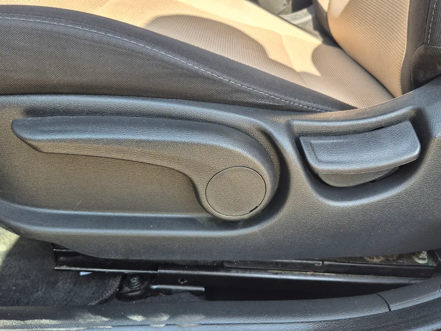 هيونداي اكسنت سمارت 2023 