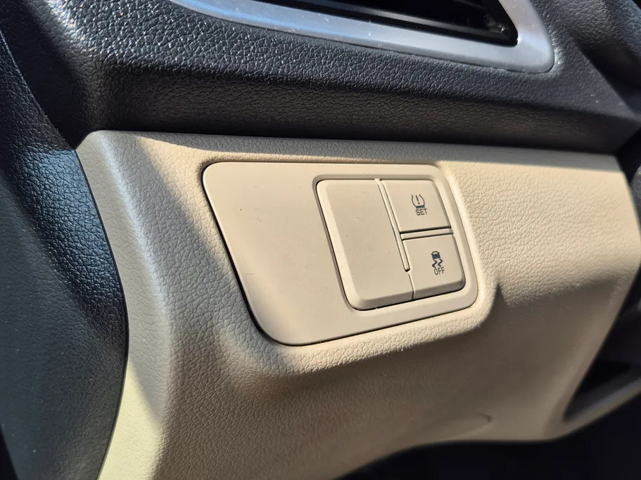 هيونداي اكسنت سمارت 2023 