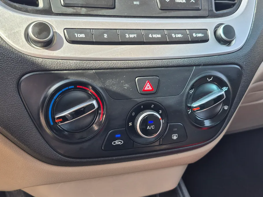 هيونداي اكسنت سمارت 2023 