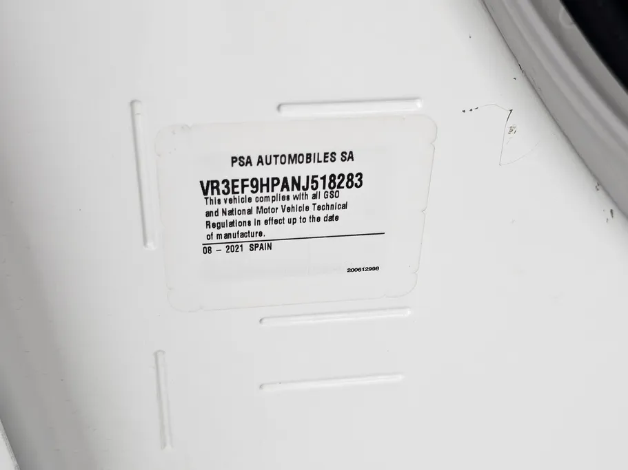 2022 Peugeot Partner Short van 