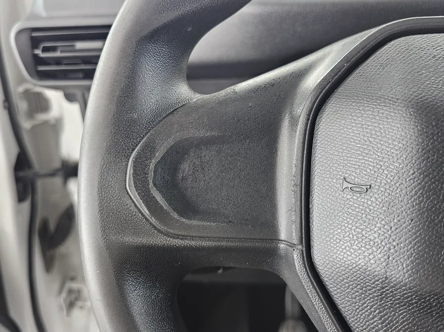 2022 Peugeot Partner Short van 