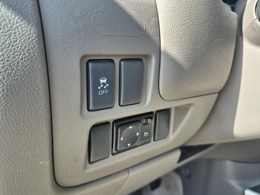 2022 Nissan Sunny SV Comfort 