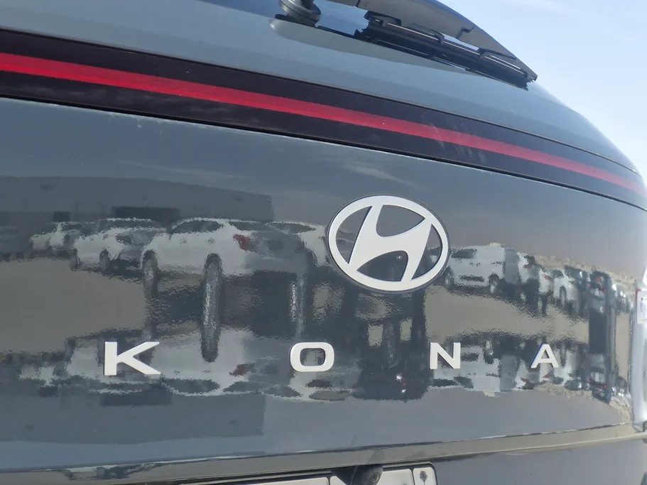 2026 Hyundai Kona SMART 