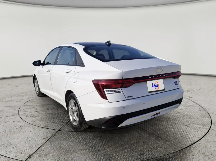 2024 Hyundai Accent Fleet 