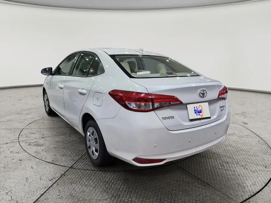 2019 Toyota Yaris  Y 