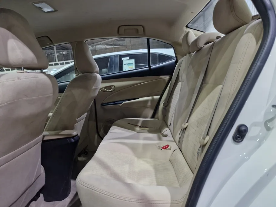 2019 Toyota Yaris  Y 