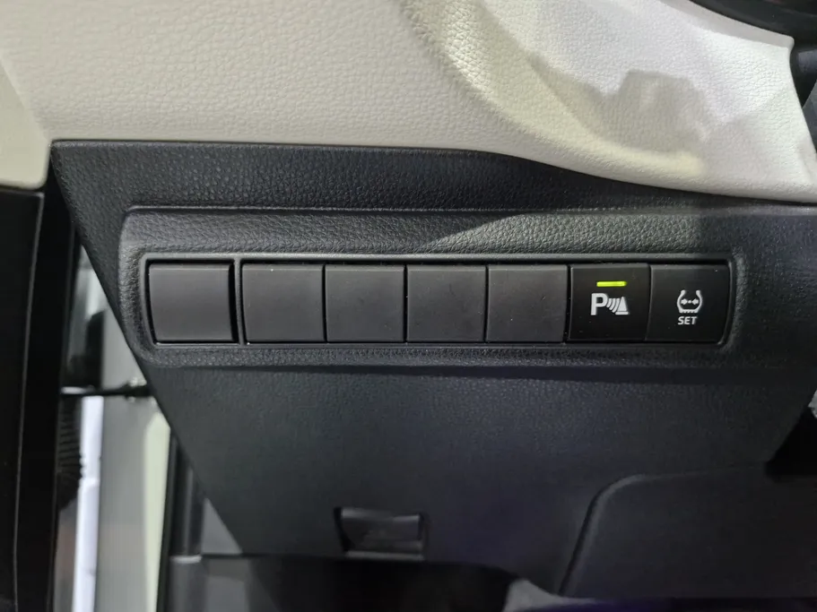 2024 Toyota Corolla XLI 