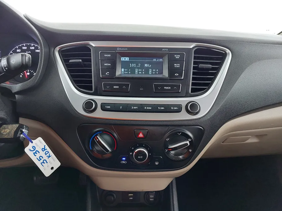 2023 هيونداي Accent سمارت 