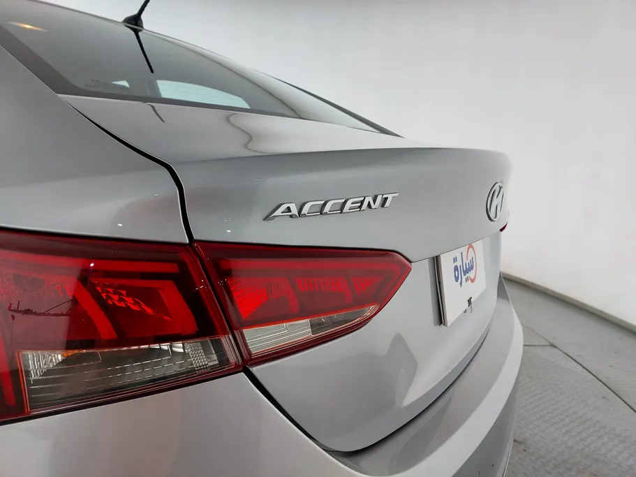 2023 هيونداي Accent سمارت 