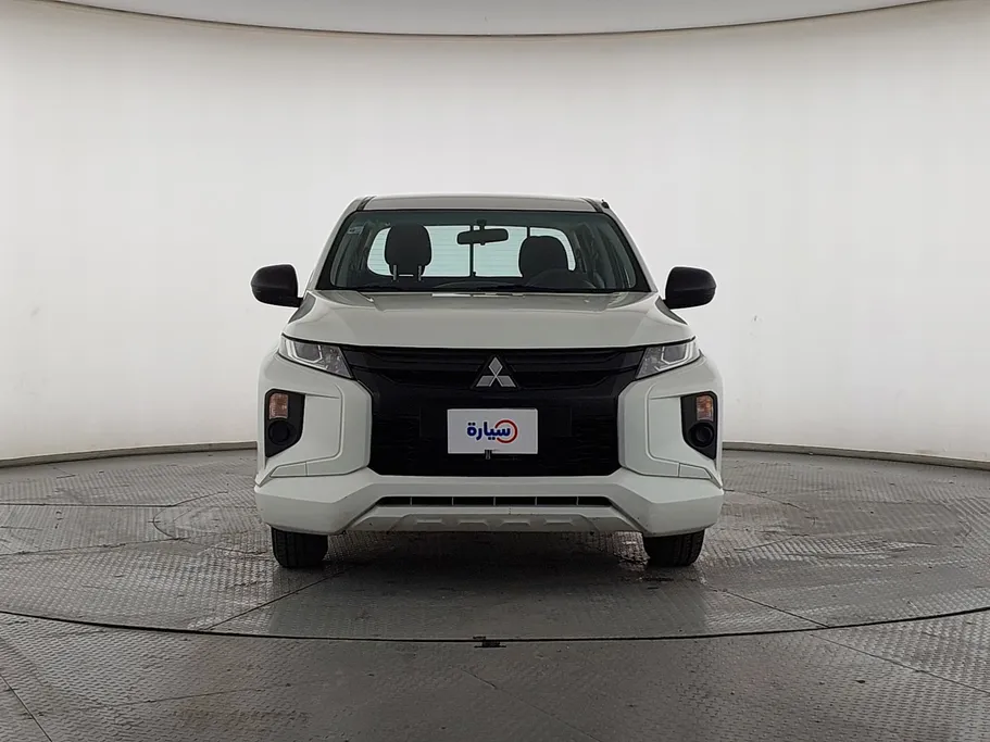 2021 Mitsubishi L200 DC 4x2 