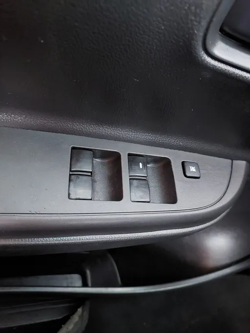 2021 Mitsubishi L200 DC 4x2 