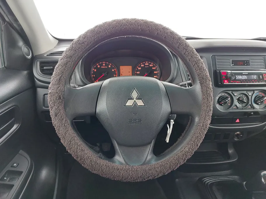 2021 Mitsubishi L200 DC 4x2 