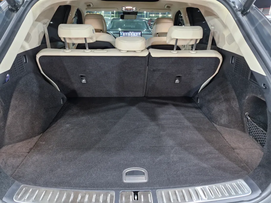 جينيسيس GV70 رويال سبورت 2023 