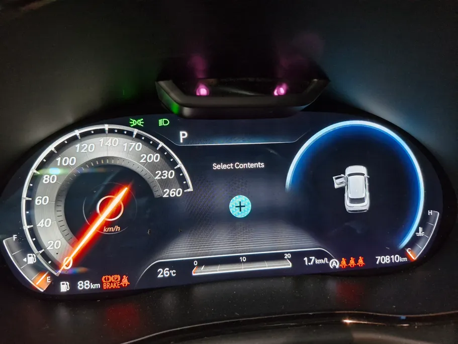 جينيسيس GV70 رويال سبورت 2023 