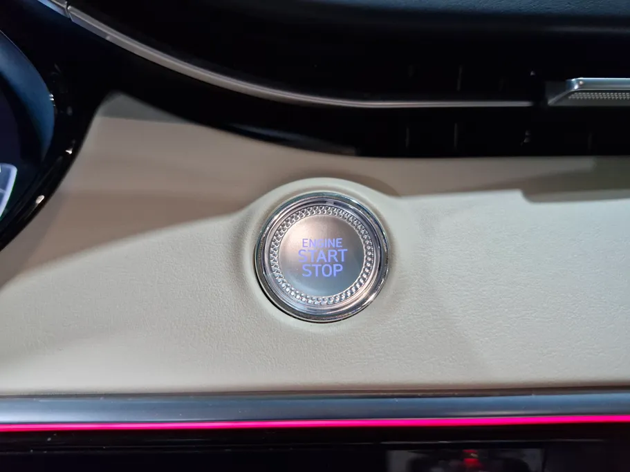 جينيسيس GV70 رويال سبورت 2023 